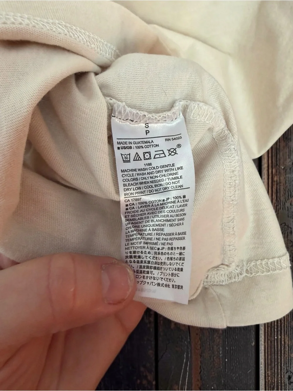 Banana Republic Men’s Cream Camera Graphic T-Shirt